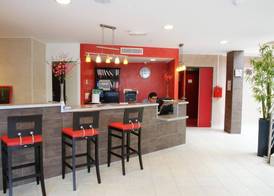 HOTEL RESTAURANT PARIS PACIFIC PARIS-VILLEJUIF- PRES DU METRO L'HAY LES ROSES LIGNE 14 - Direct PARIS-AEROPORT ORLY ET INSTITUT GUSTAVE ROUSSY 2