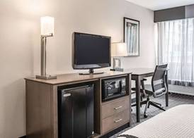 La Quinta by Wyndham Salem NH 5