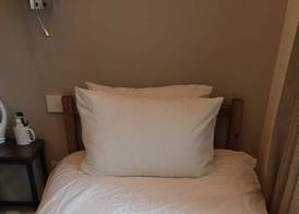 Super Nova Hotel 4