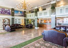 Plaza Inn & Suites 2