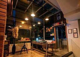 Discovery Hotel 3