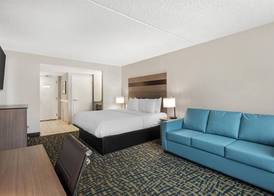 Best Western Plus Chesapeake Bay-Norfolk 5