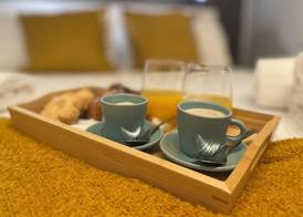 Happy Family Apartments Incantesimo 3