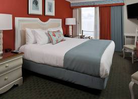 Surfside Hotel and Suites 3