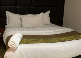 FOSTER INN -ASAKE 4