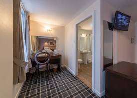 Pentland Hotel 5