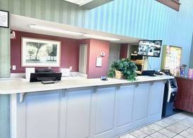 Atlantic Crest Inn and Suites 2