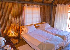 Camelthorn Kalahari Lodge 4
