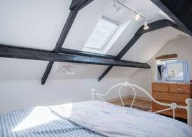 Soap Barn - 1 Bedroom Cottage - Manorbier 3