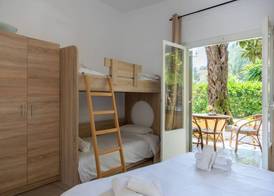 Wilde Rose Hotel 3