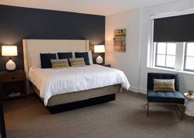 Samuel Elbert Hotel 3