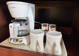 Governors Inn Hotel 4