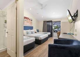 Caboolture Central Motor Inn 5