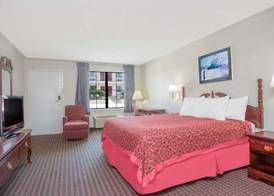 A Red Dot Inn Milledgeville 5