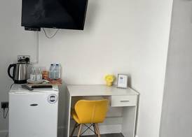 Diana Hotel Near Wembley Self Serviced Apartments 3