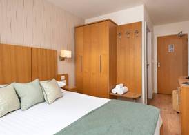 The Lodge In The Vale 5
