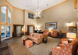 Best Western Plus Riverfront Hotel and Suites 3