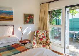 Hedge House Guest House 5