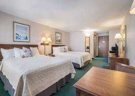 Baraga Lakeside Inn 3