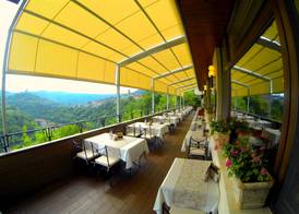 Yantra Grand Hotel 3