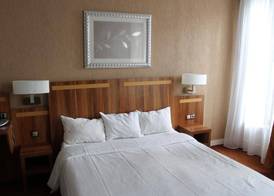 Hotel The Originals du Grand Monarque Nantes Gare 5