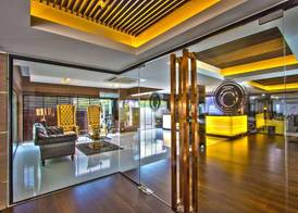Chateau de Sukhumvit 3