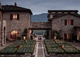 Hotel Castello Di Reschio 2