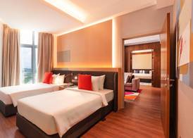 M World Hotel 2