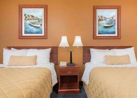 Ramada by Wyndham Catlettsburg Ashland 4