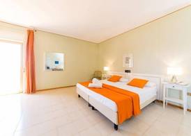 Paradise Beach Resort 2