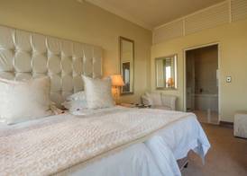 Villa Paradisa Guest House 4