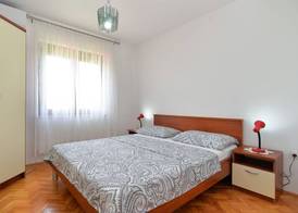 Apartment 43 2