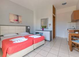 Maria Hotel Sisi 5