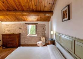 Apartment in a Countryhouse With Pool 3