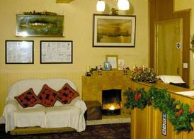 Ryan's Hotel 2