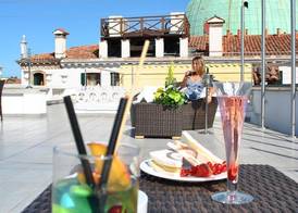 Hotel Carlton On The Grand Canal 5