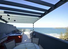 Malibu Apartments 4