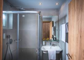 Mistral Mare Hotel 5