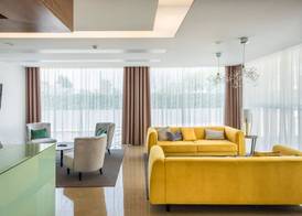 Imperhotel by Umbral 5