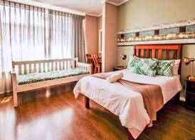 The Russel Guest House 4