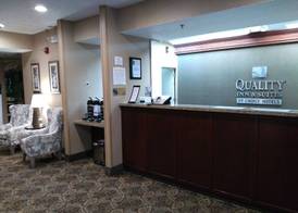 Quality Inn & Suites Benton - Draffenville 2