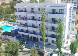 Regina Studios & Hotel 5