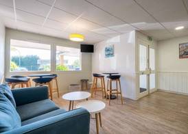 Comfort Hotel Linas - Montlhery 4