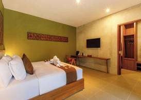 ME Villa Pererenan 4