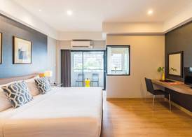 Alt Hotel Nana by UHG -Nearby Benjakitti Park & Queen Sirikit National Convention Center 5