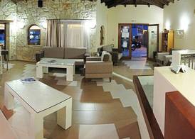 Royal Hotel and Suites 2