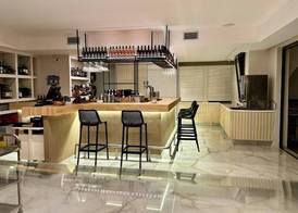 Castro Hotel 2