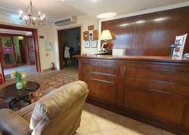 GARDEN Club - Hotel & Restaurant - FREE Outdoor Pool & Parking 2