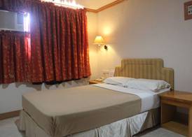 Elegant Circle Inn 3