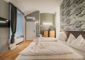 easy-flat Neustiftgasse - AC Studio Apartments near MuseumsQuartier 2